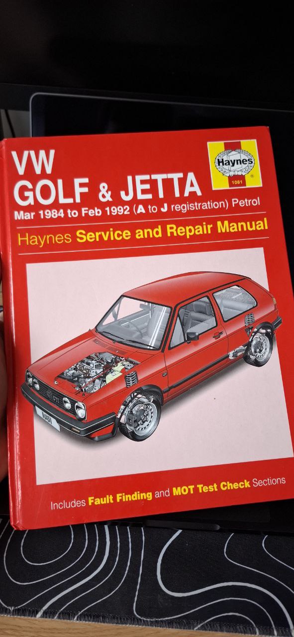 I bought a book that I've actually already used when I was replacing the steering bar. Always nice to have a physical one