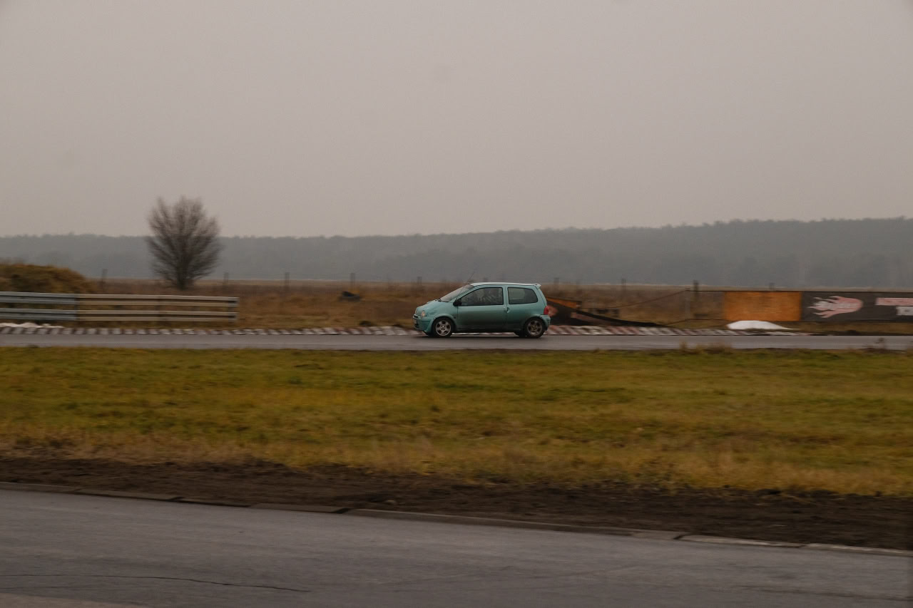 Thanks Dave's Junkyard for photos