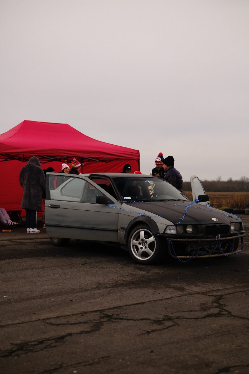 First drift event, first radiator leak (fixed pretty quickly - the pipe just fell off). What can I say: a 1.6L with an open diff isn’t the best car for drifting, but I still had some fun. I think I’ll stay loyal to ring racing and time attack for now 😄