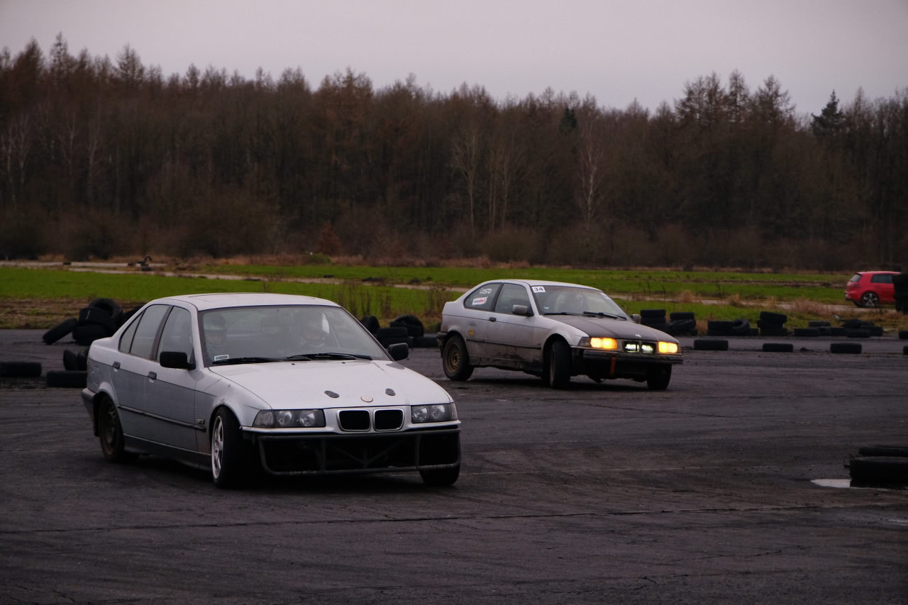 First drift event, first radiator leak (fixed pretty quickly - the pipe just fell off). What can I say: a 1.6L with an open diff isn’t the best car for drifting, but I still had some fun. I think I’ll stay loyal to ring racing and time attack for now 😄