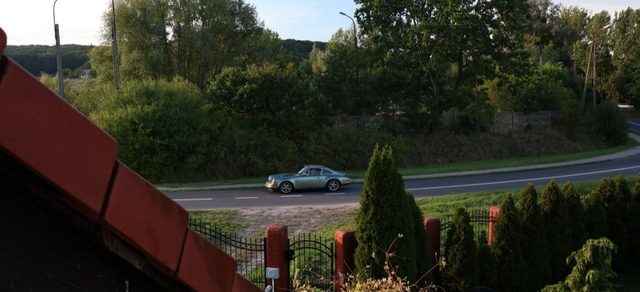 911G
